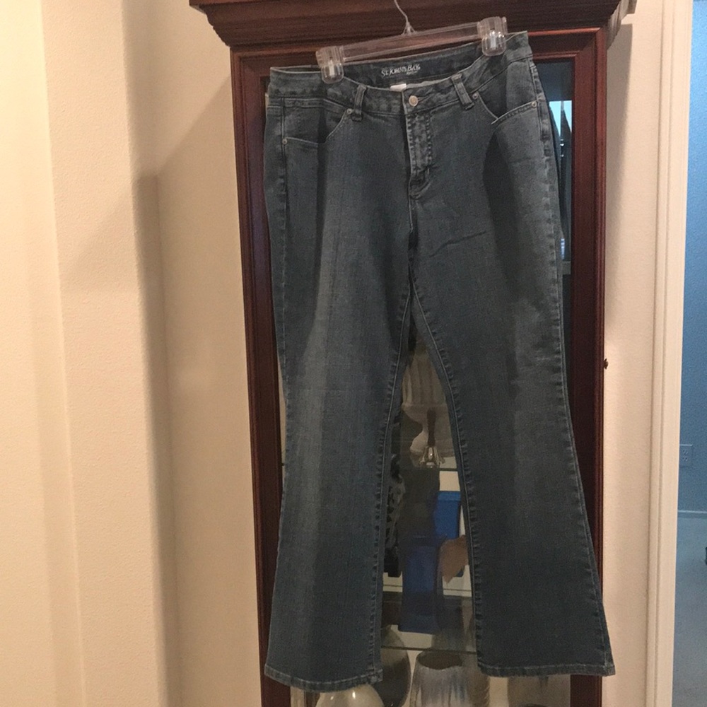 St. John Bay boot cut blue denim jeans 👖